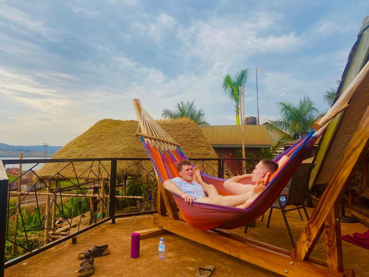 Home Onthe Nile Dorm จินจา ภายนอก รูปภาพ